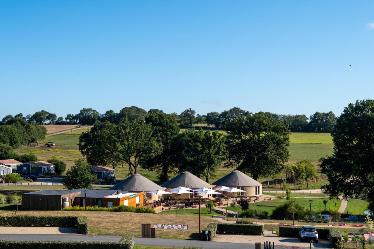 Hotel Domaine Melusine - A 2Km Du Puy Dufou France ! Les Épesses Exterior foto